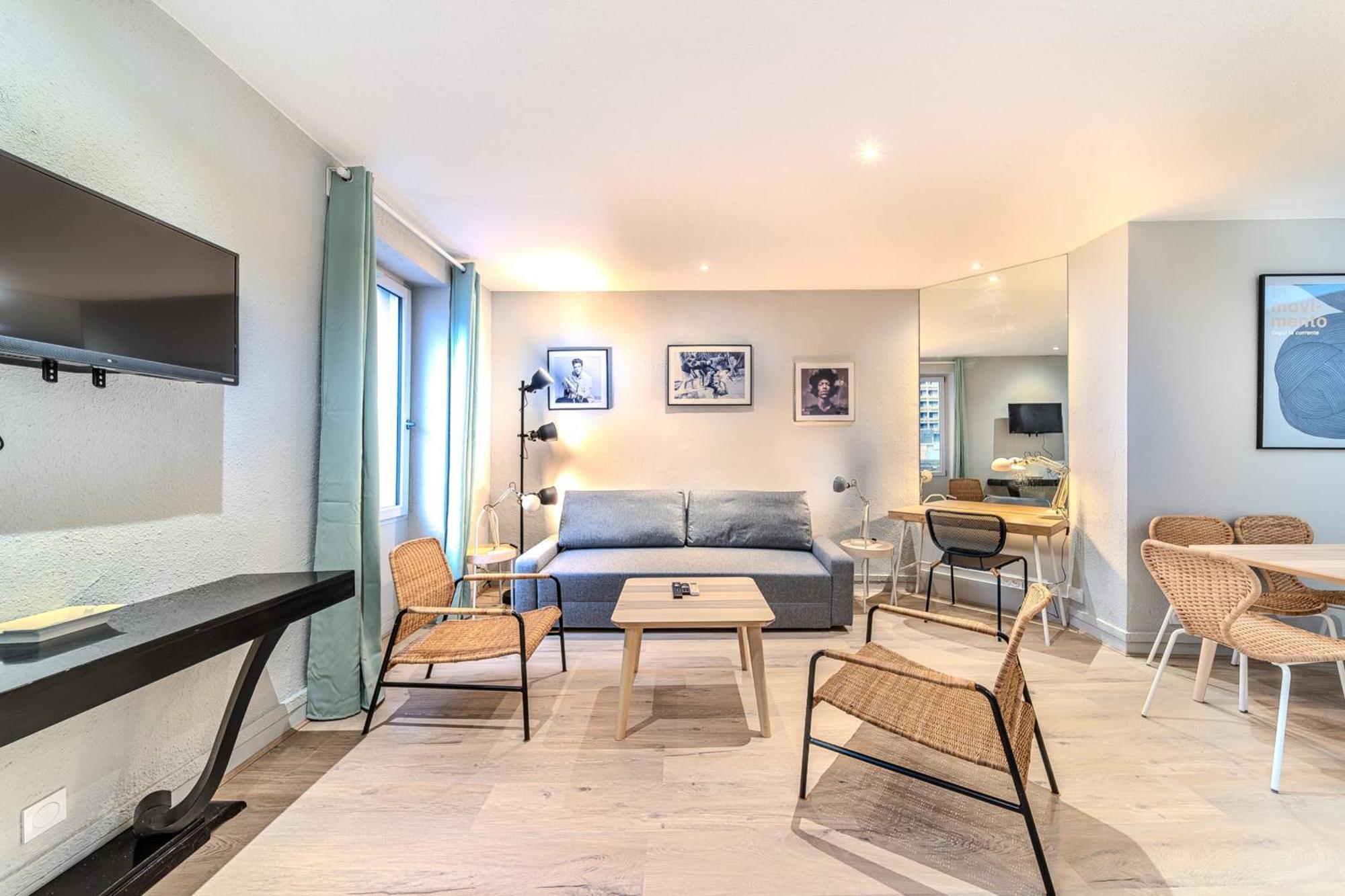 Charming 1-Bedroom Apartment Across From Halles Paul Bocuse & Part-Dieu Lyon Exterior foto